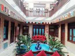 Saraye Ordibehesht Hotel